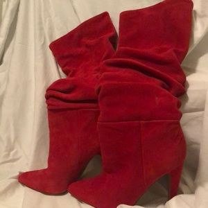 Red suede boots. Brand news, never worn.